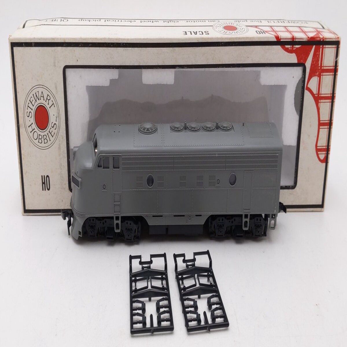 Stewart 9310 HO Scale EMD F9A Undecorated Diesel Locomotive EX/Box