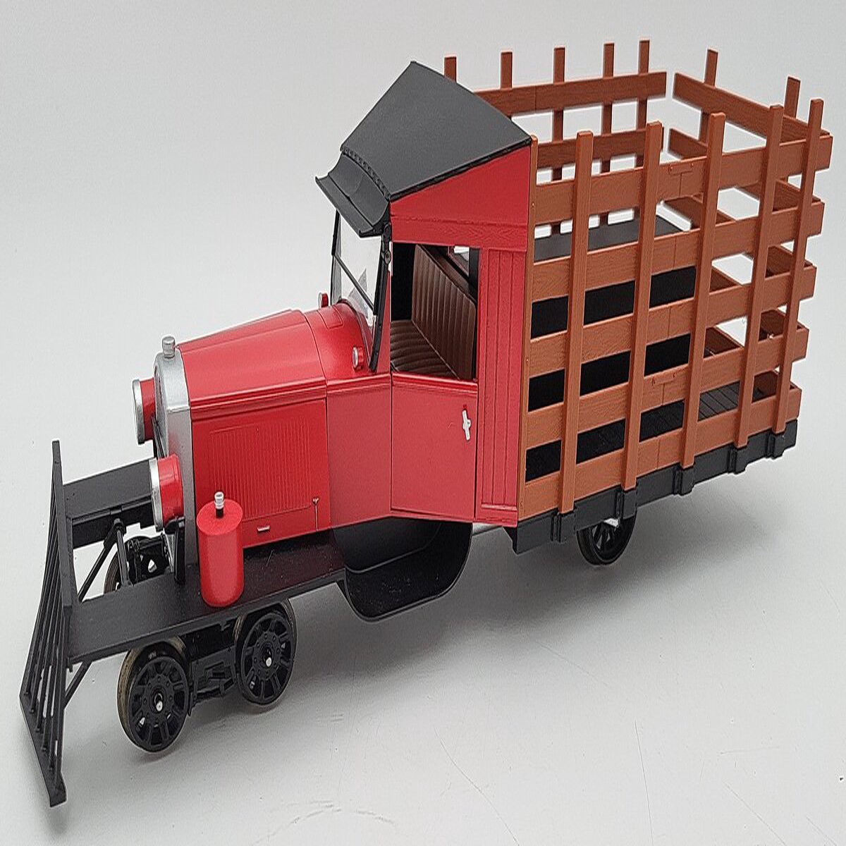 Bachmann 82394 G Scale Red & Black Rail Truck EX