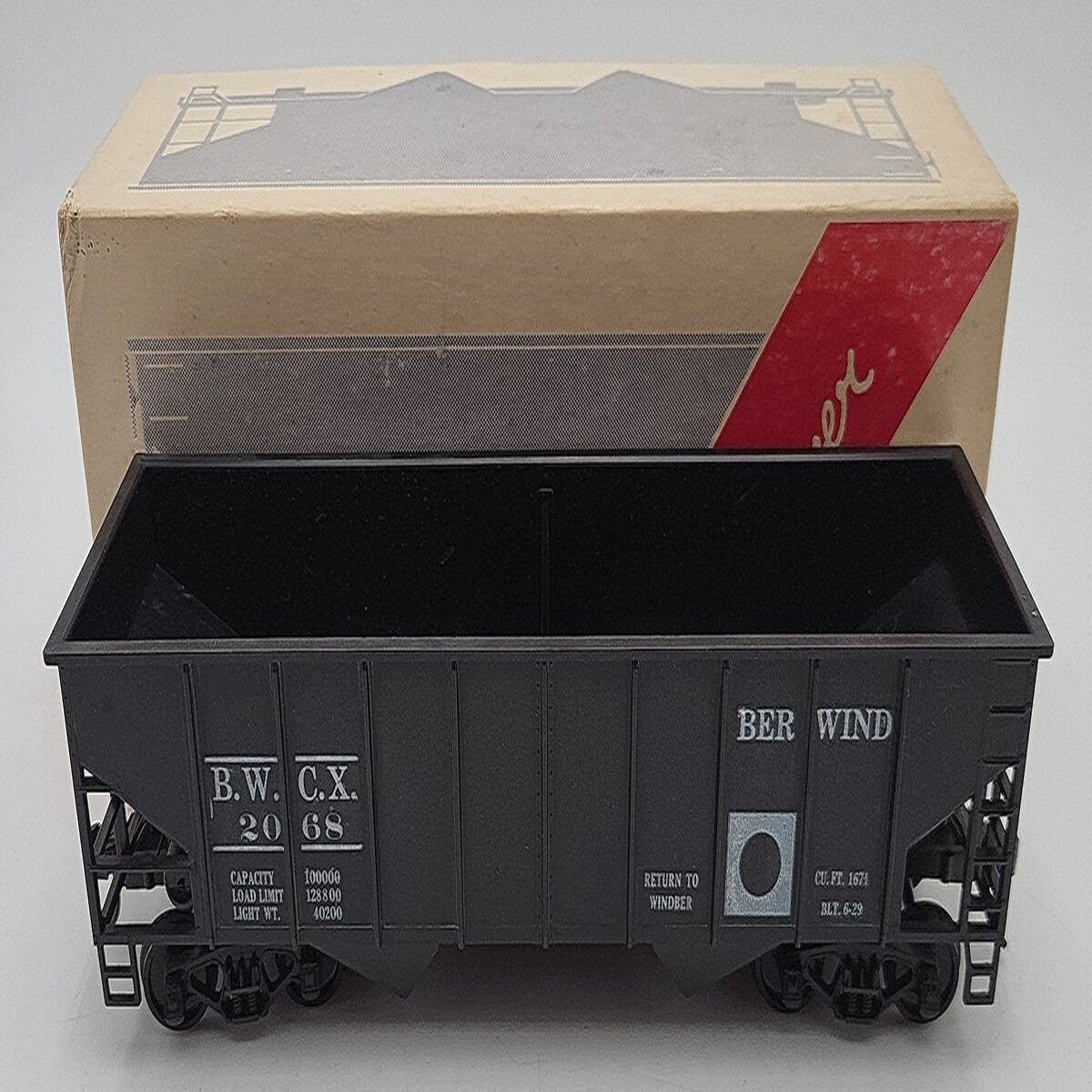 Weaver 950 O Scale Berwind White Coal Mining Hopper Car #2068 (2-Rail) EX/Box