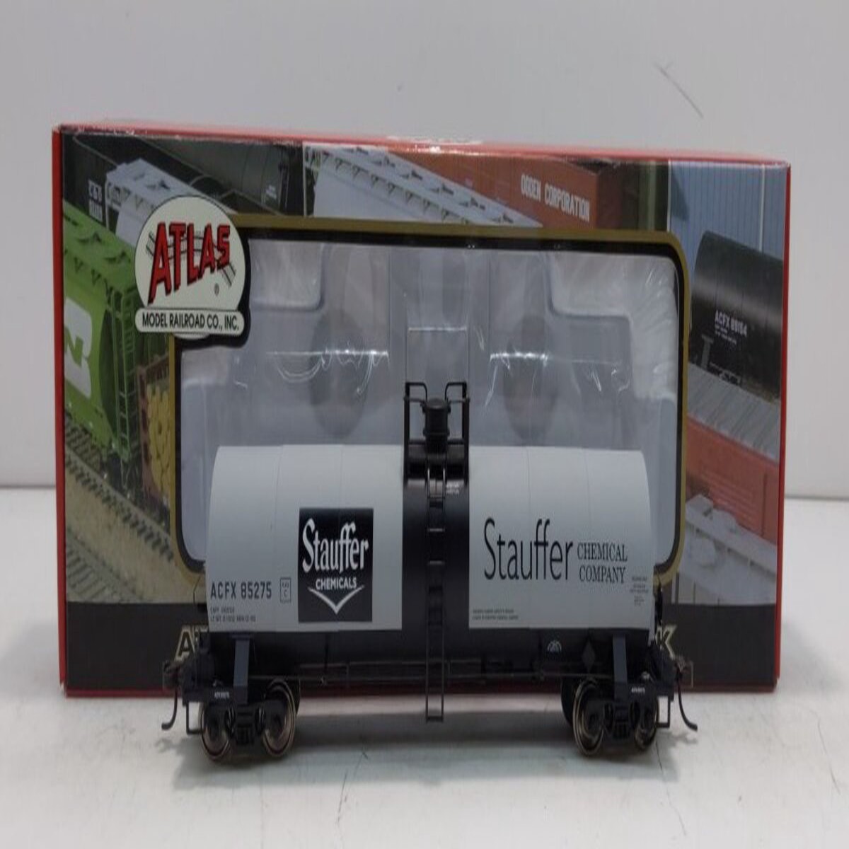 Atlas 1558-1 HO Scale Stauffer 17,360 Galllon Tank Car #85275 MT/Box