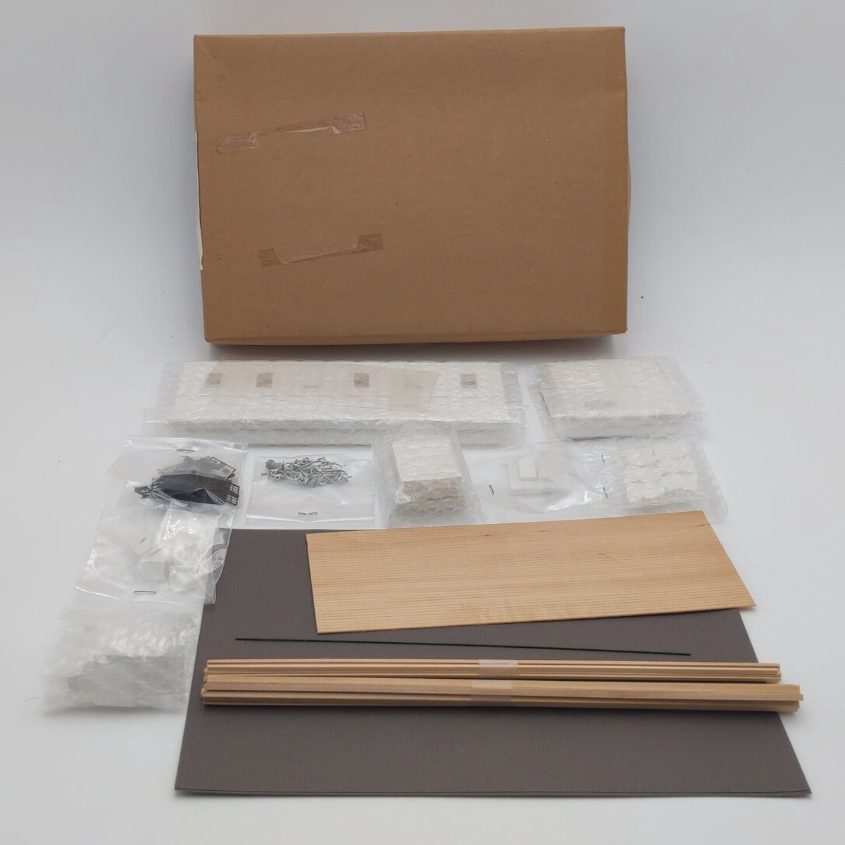 Crow River Products 8 HO Scale Windsor Station Kit