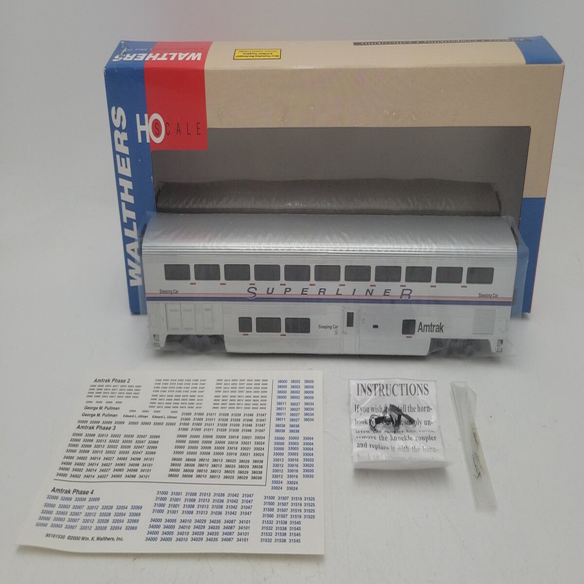 Walthers 932-6173 HO Scale Amtrak Superliner Phase IV Sleeper Passenger Car NIB