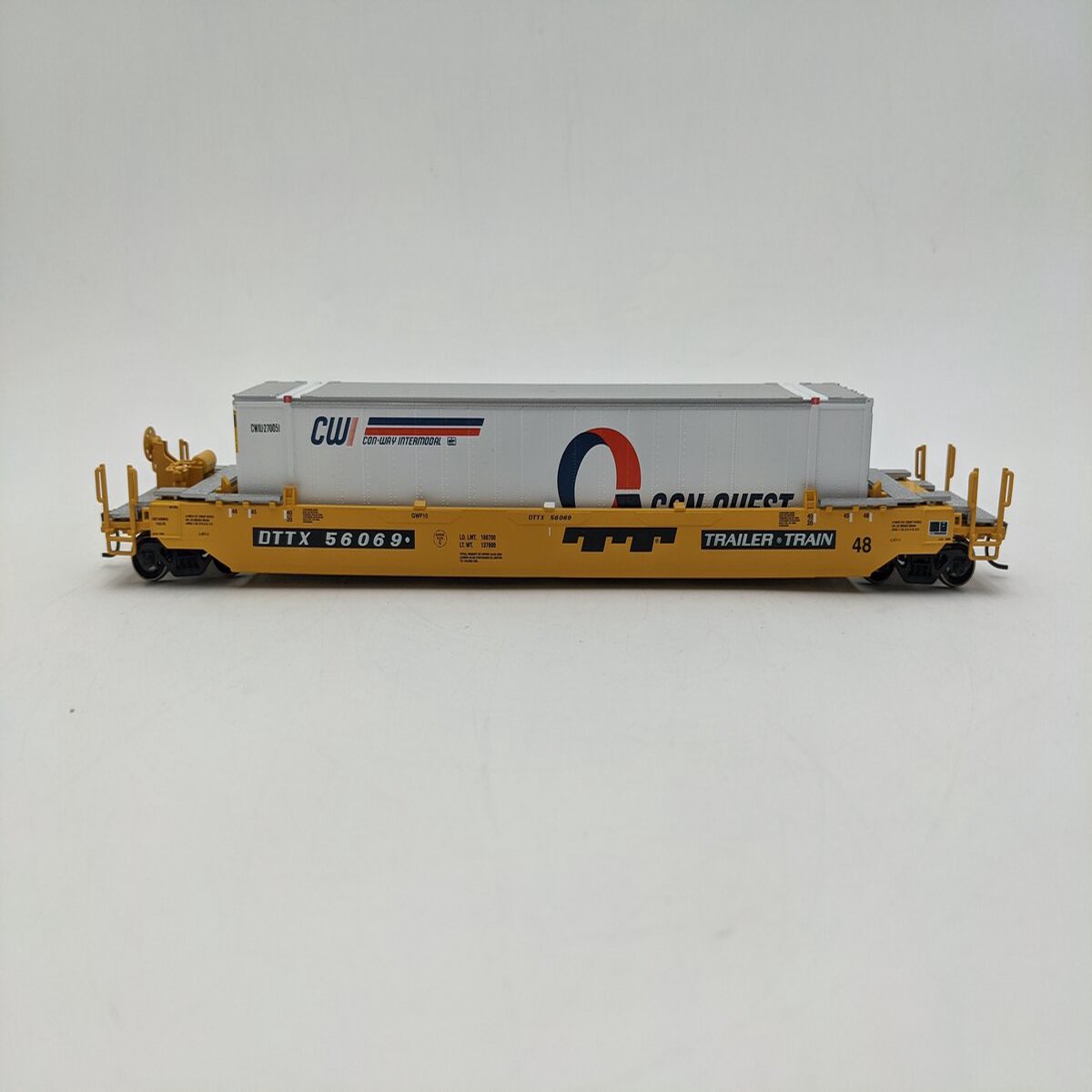 Athearn 72567 HO Scale Trailer Train Husky Stack Well Car #56069 EX