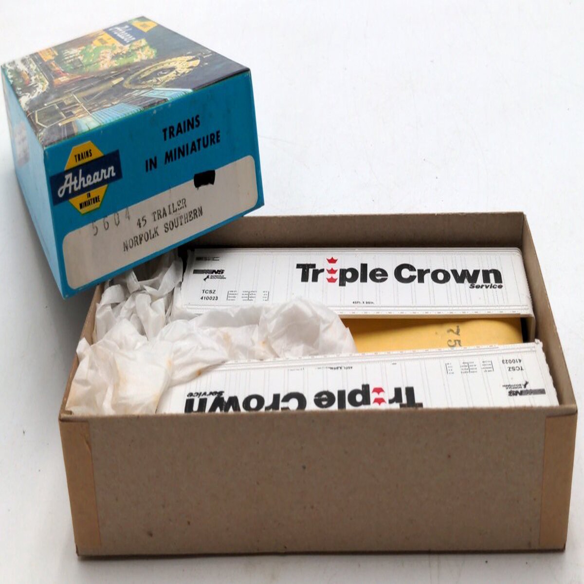 Athearn 5604 HO Scale Norfolk Southern 45' Trailer Kit