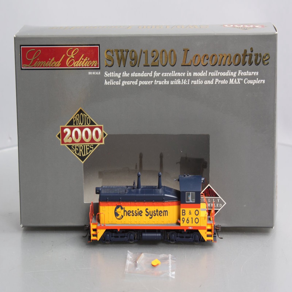 Proto 2000 920-41405 HO Scale B&O Chessie SwW9/1200 Diesel w/ Sound & DCC MT/Box