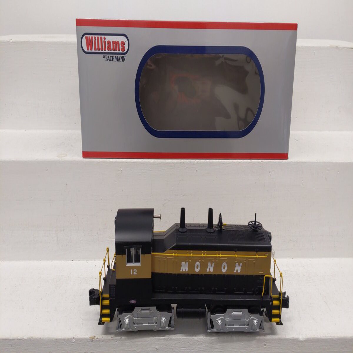 Williams 21620 Monon NW2 Powered Diesel Locomotive EX/Box