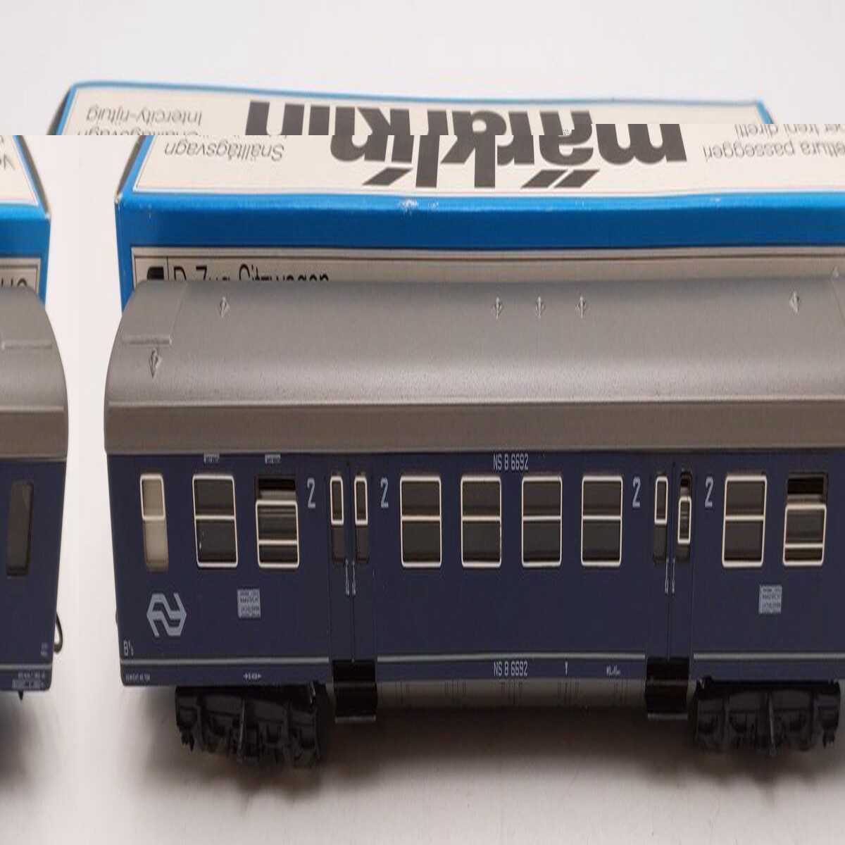 Marklin 4049 HO Scale 2nd Class Express Coach NS B #6692 EX/Box