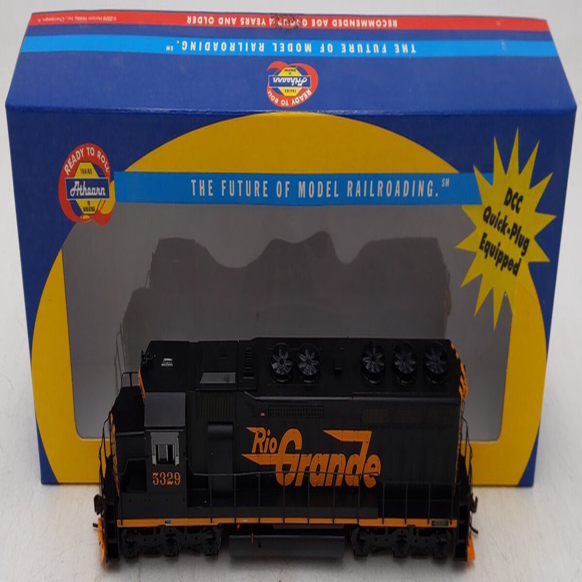 Athearn 95429 HO D&RGW SD45 Diesel Locomotive #5329 w/DCC EX/Box