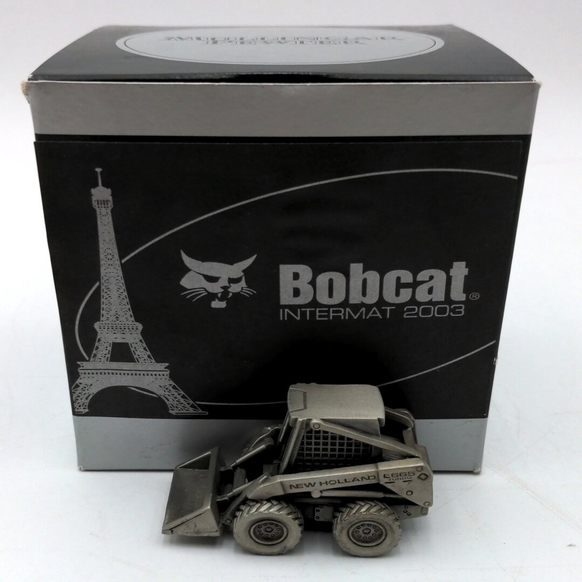 Mullingar Pewter L665 1:64 Scale New Holland Bobcat Skid Steer Loader - Pewter NIB