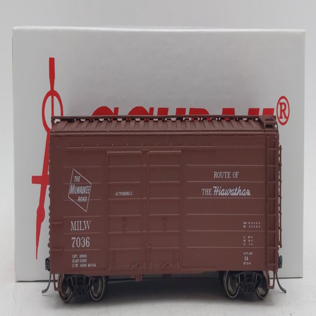 Accurail 3985 HO Milwaukee Road Route of the Hiawathas 40' Boxcar #7036 LN/Box