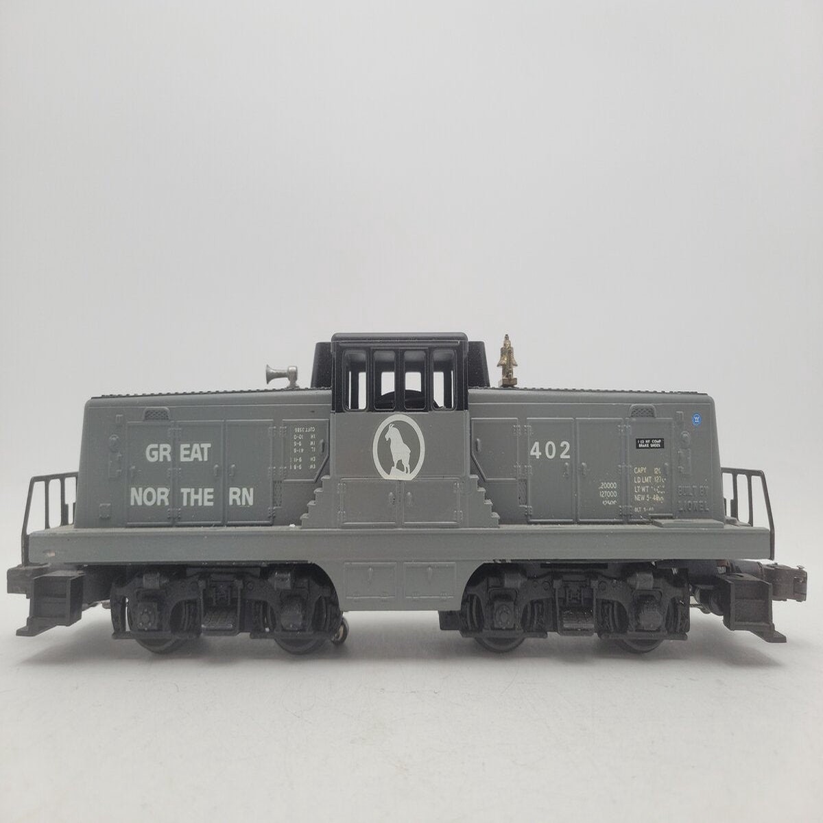 O Gauge CUSTOM Great Northern Diesel Locomotive #402
