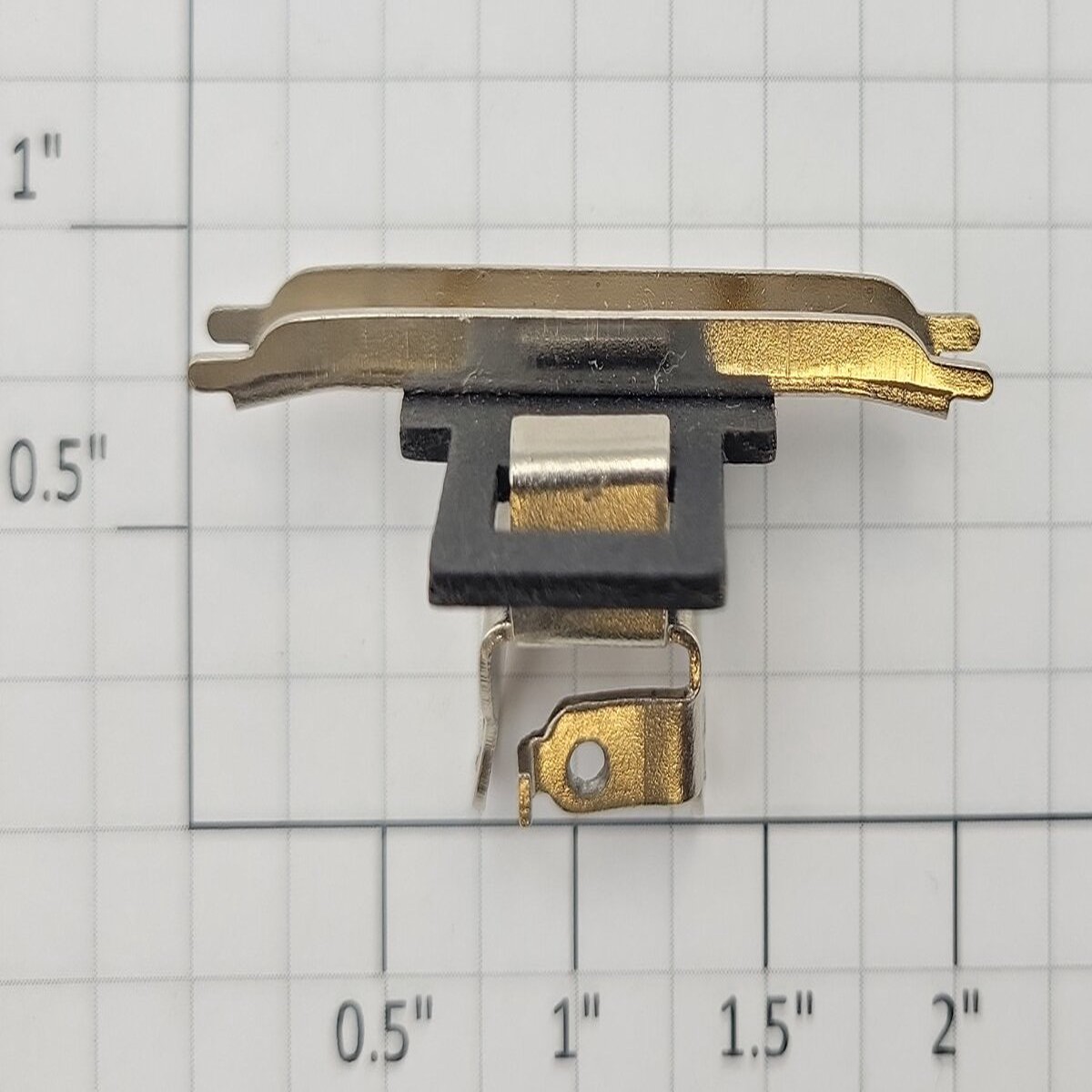 Lionel 418T-34 Pickup Bracket, and Crossbar Assembly without Roller