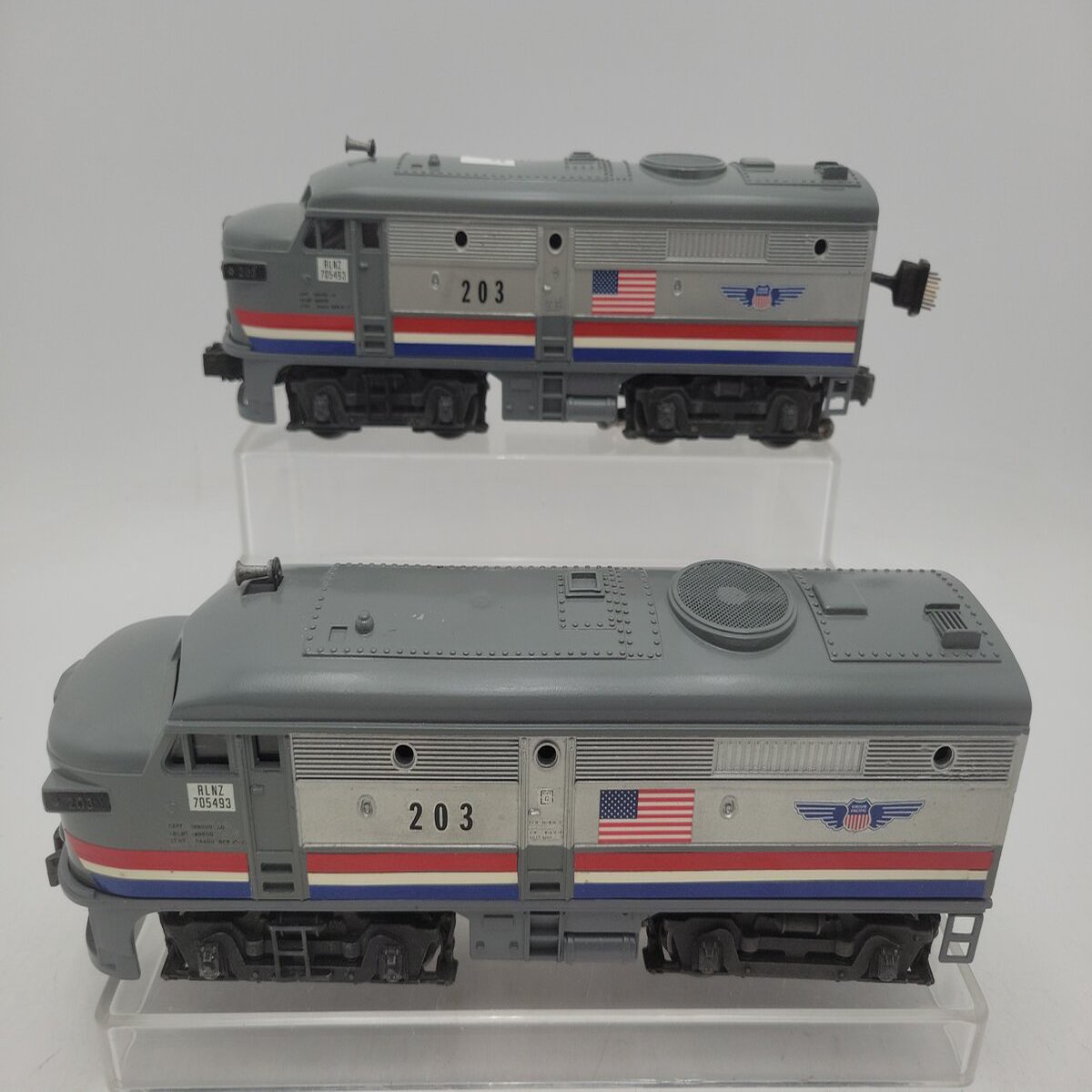 Lionel Vintage O CUSTOM AA Diesel Locomotives #203