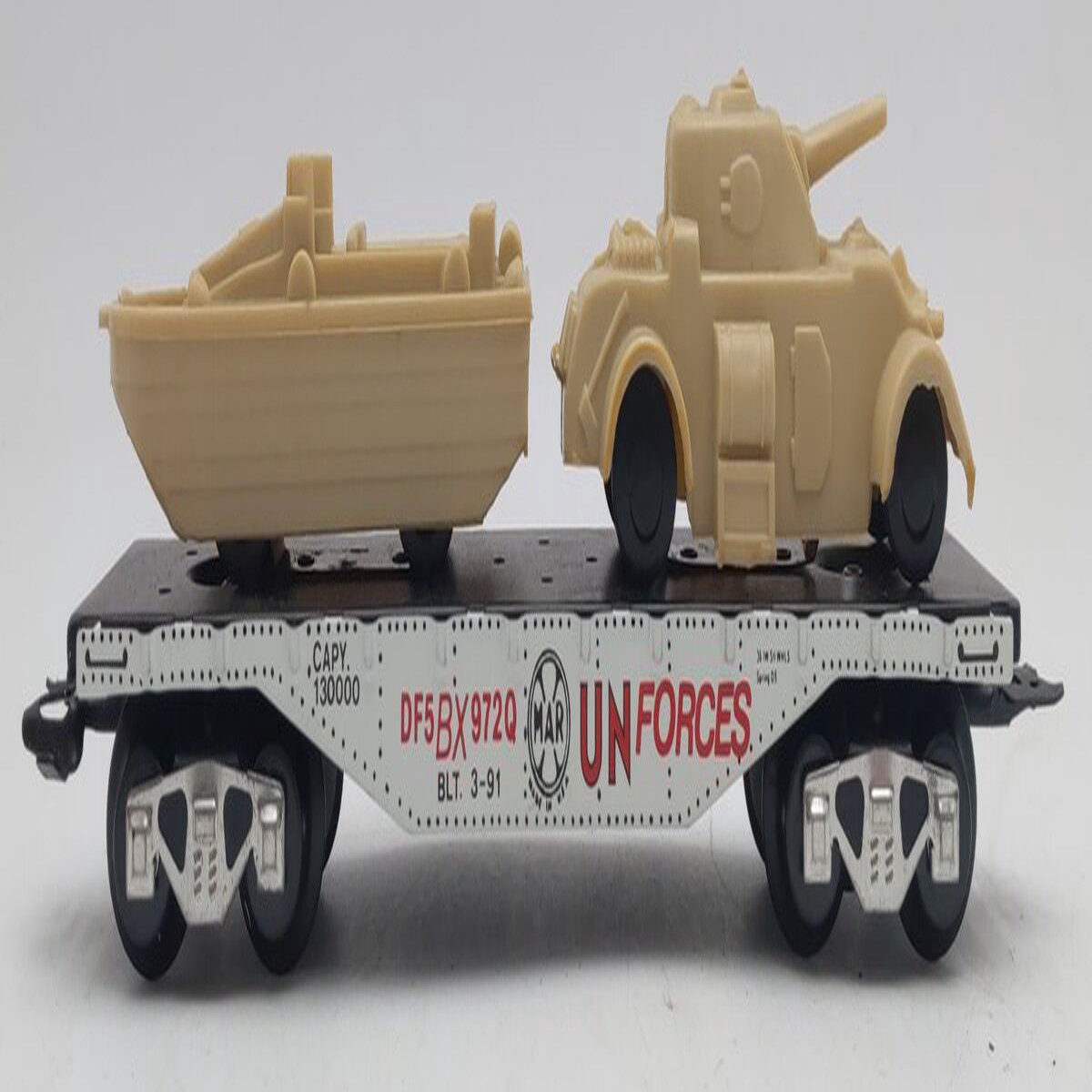 Marx O Gauge UN Forces Flatcar w/ Military Vehicles LN