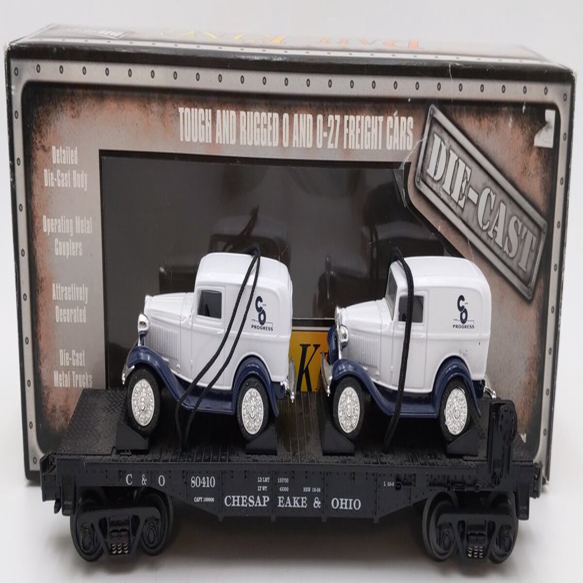 MTH 30-8304 O Chesapeake & Ohio Diecast Flatcar w/ 1932 Ertl Panel Vans #80410 VG/Box