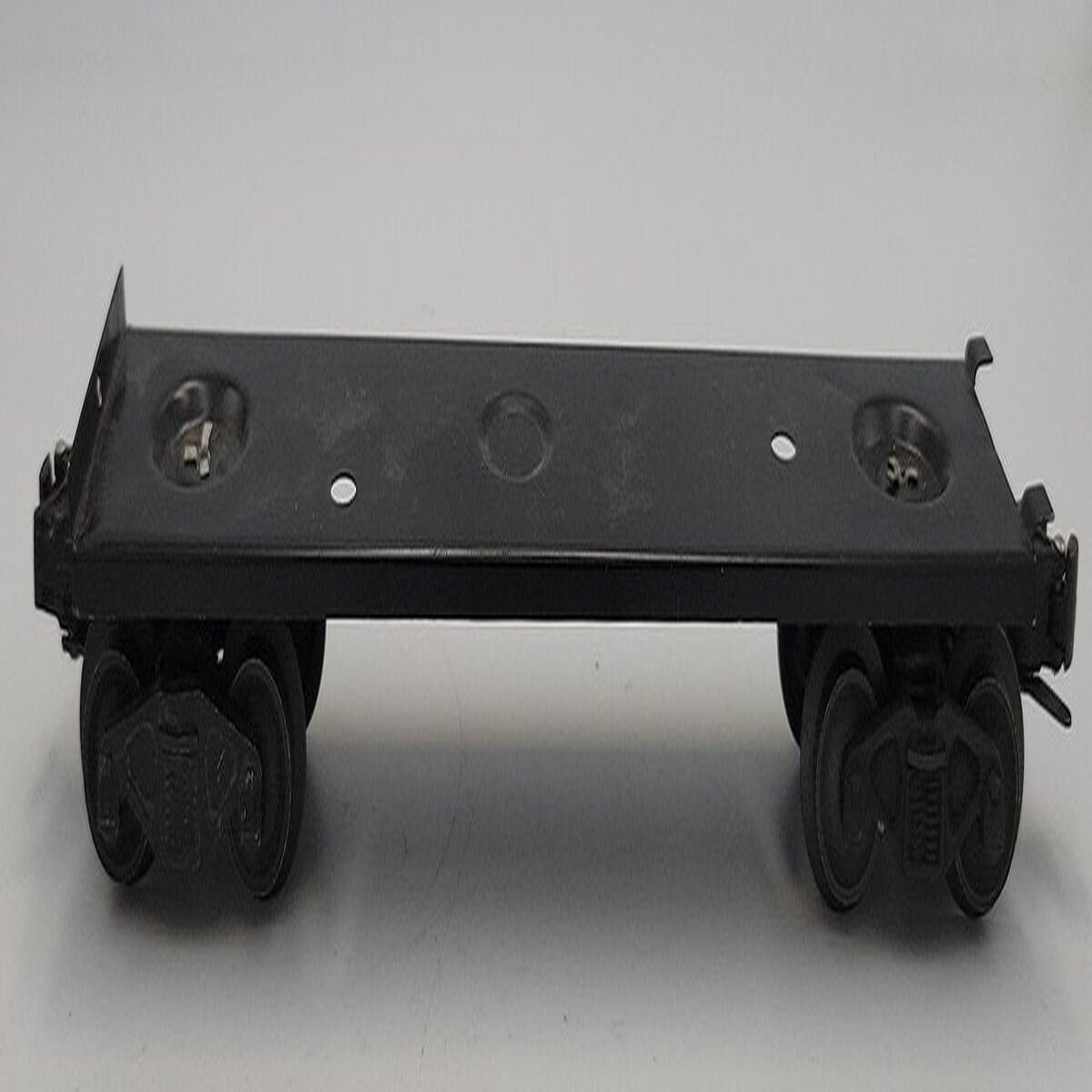 Lionel 6464-9 O Gauge Boxcar Frame w/ 2 Holes & 479-2 Operating Coupler Trucks