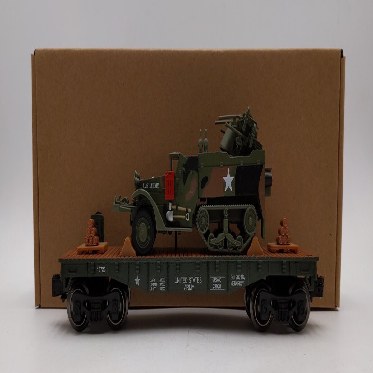 Menards 279-3384 O Gauge Army Flatcar w/ Half Track #23028 LN/Box
