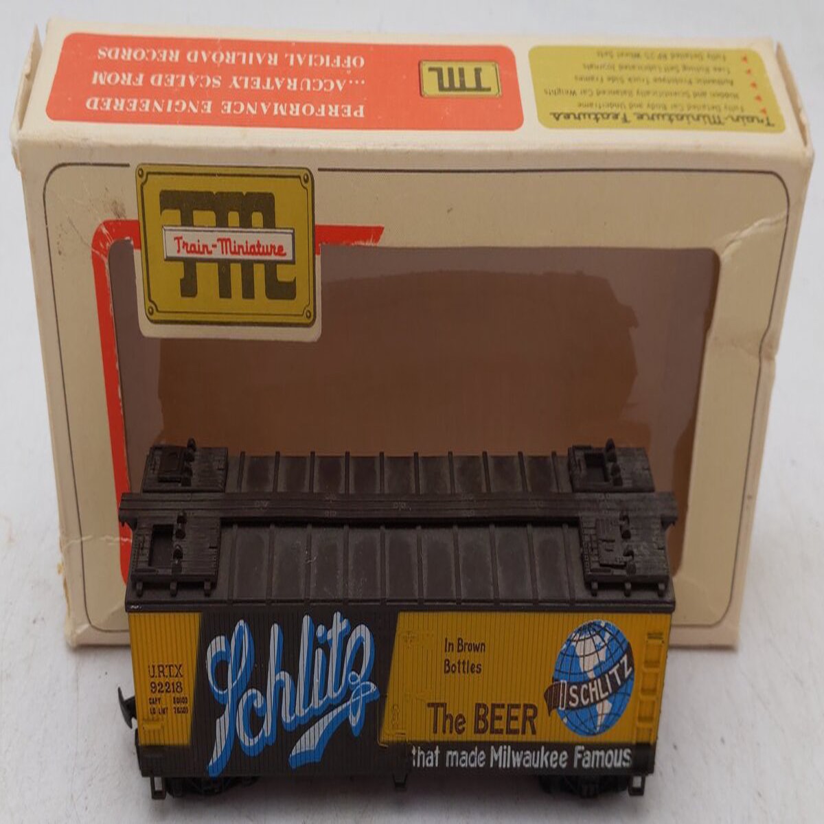 Train Miniature 8107 HO Scale URTX Refrigerator Freight Car #92218/Box
