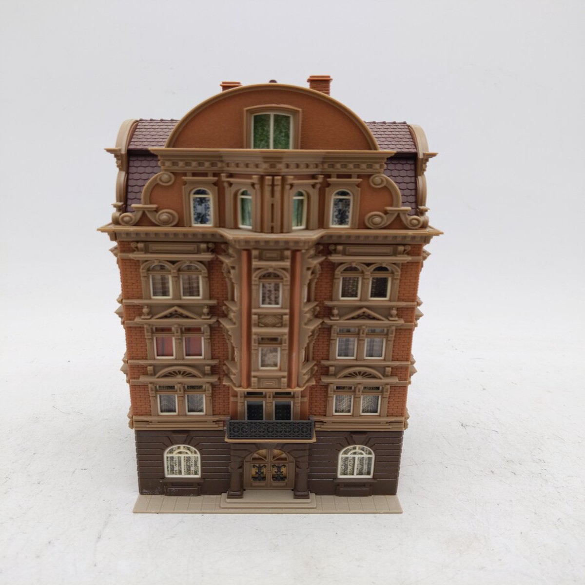 Vollmer 24707 HO European Apartment Building EX