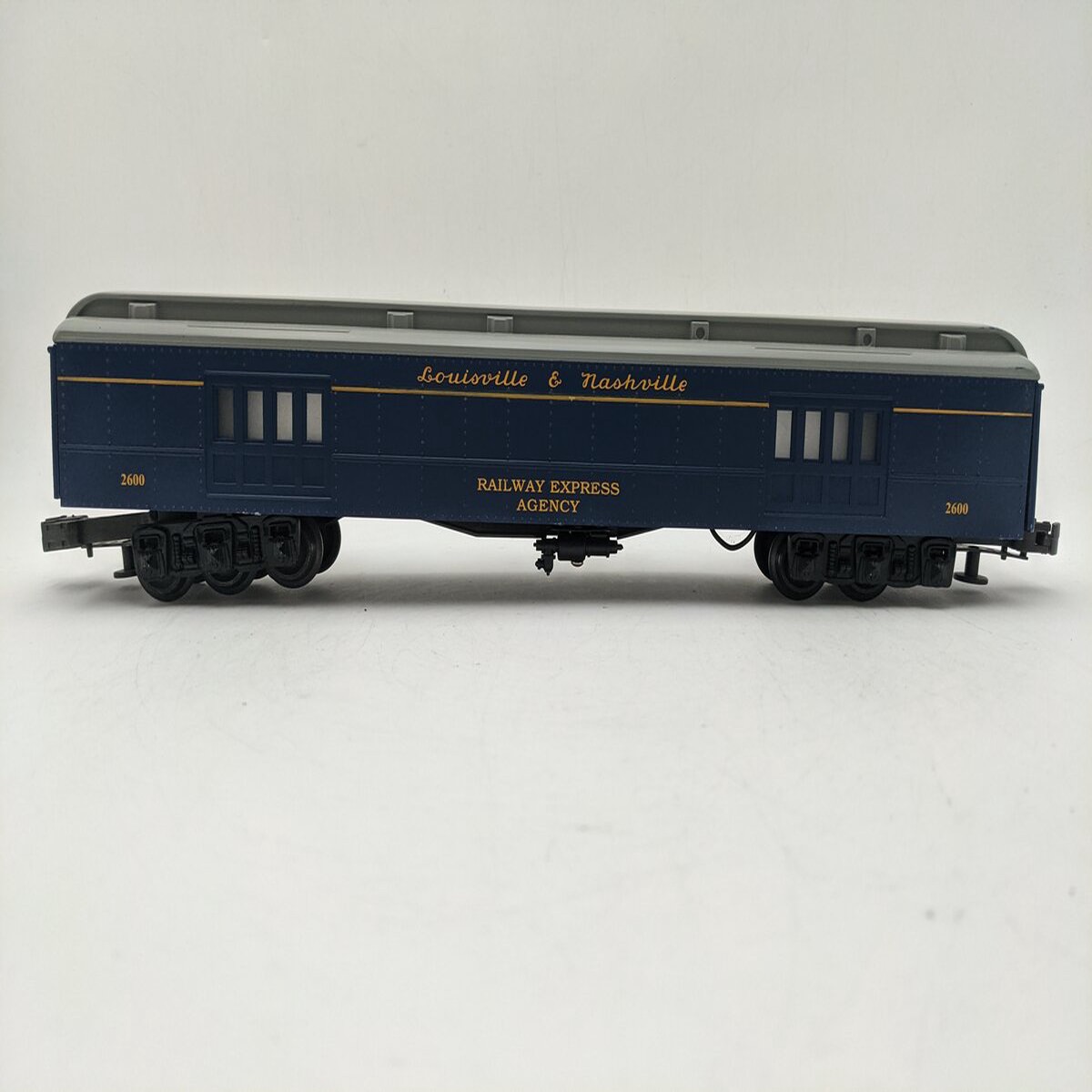 Williams O Gauge Louisville & Nashville Railway Express Agency Car #2600 EX