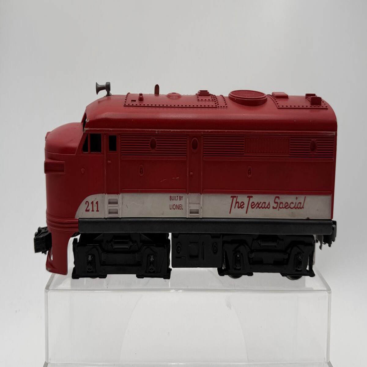 Lionel 211 Vintage O Gauge Texas Special Powered Diesel Locomotive VG
