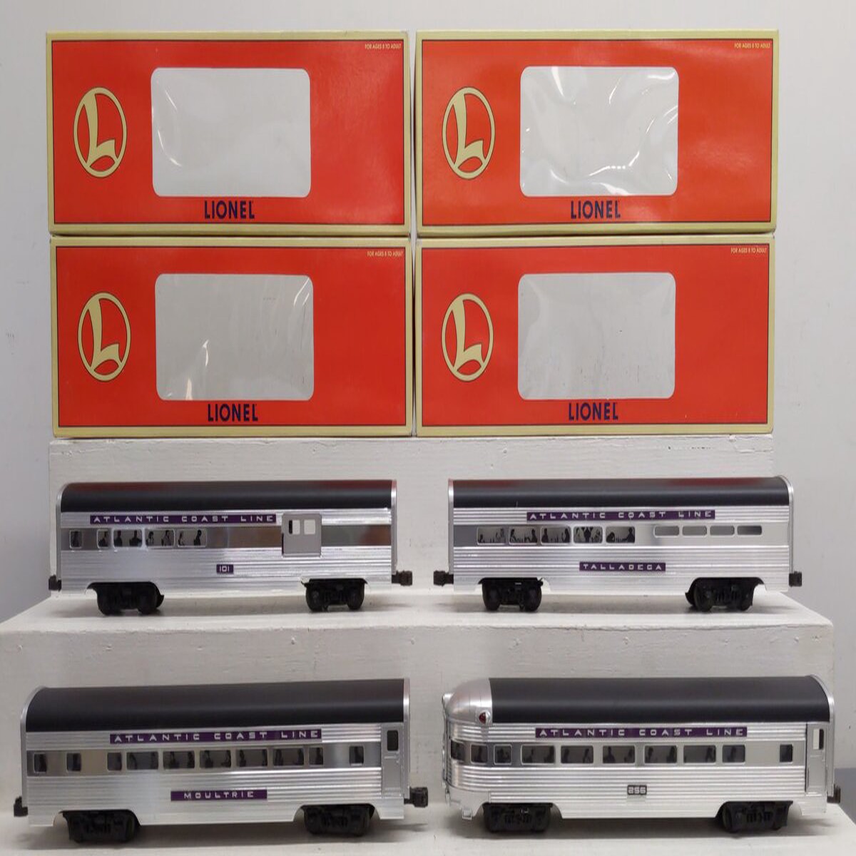 Lionel 6-19154 O Scale Atlantic Coast Line Aluminum Passenger Cars (Set of 4) EX/Box