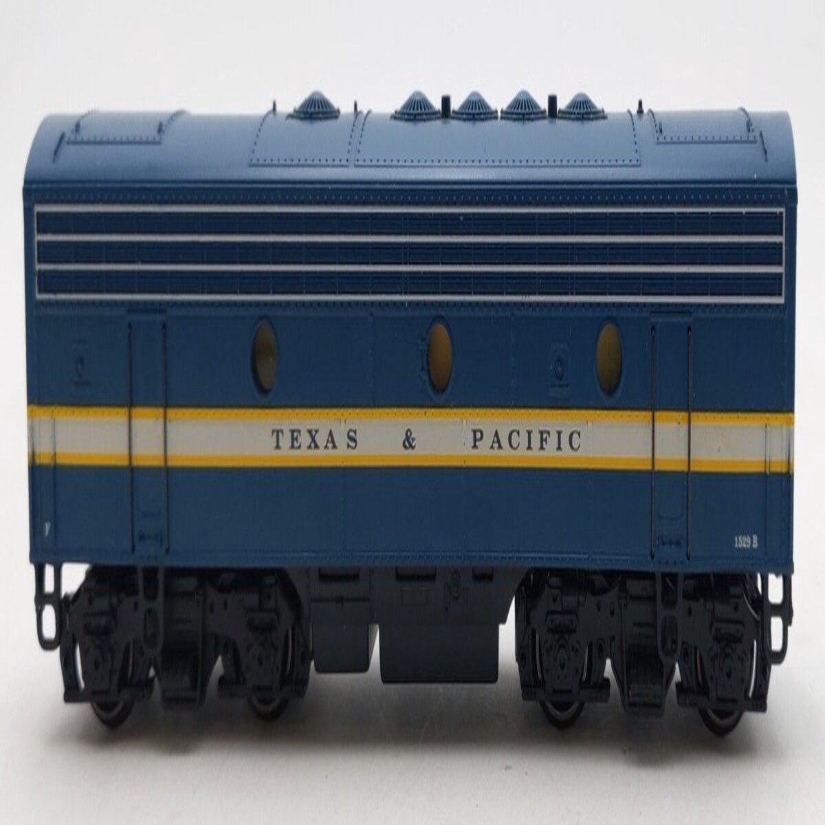 Marklin 4081 HO Texas & Pacific EMD F-7 B-Unit (Non-Powered) Diesel Loco #1529B EX