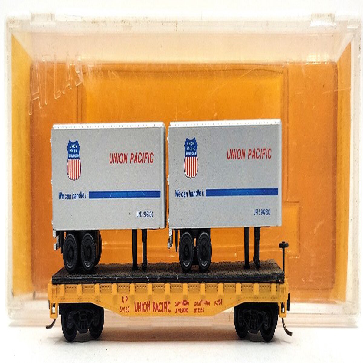 Atlas 3746 N Scale Union Pacific Piggyback Flatcar w/ 24' Trailer #59163 LN/Box