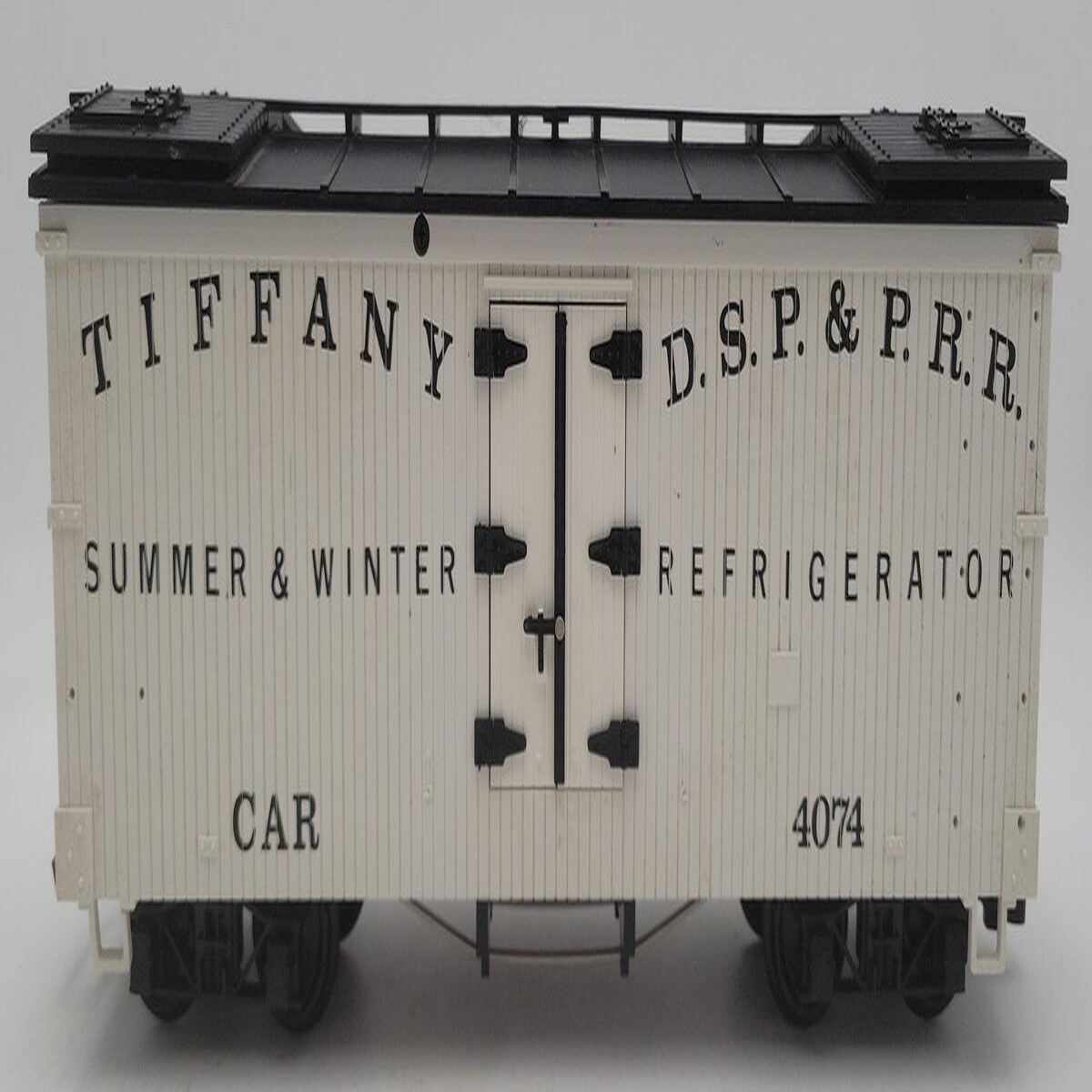 LGB 4074-B02 G Scale Tiffany Reefer Car #4074 EX