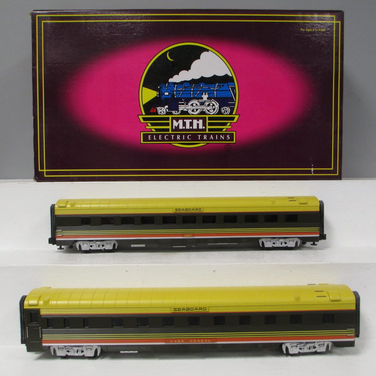 MTH 20-6615 O Seaboard 70' Streamlined Slpr/Diner Passenger Car Set (Set of 2) LN/Box