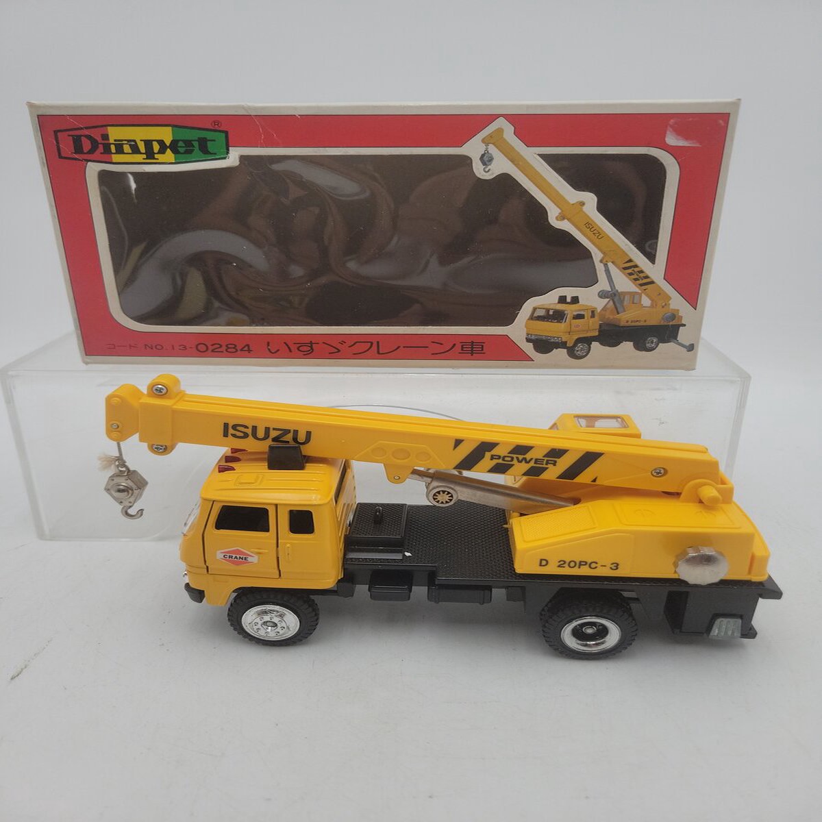 Yonezawa Toys 13-0284 1:40 Scale Diapet Isuzu Crane Truck Diecast Model EX/Box