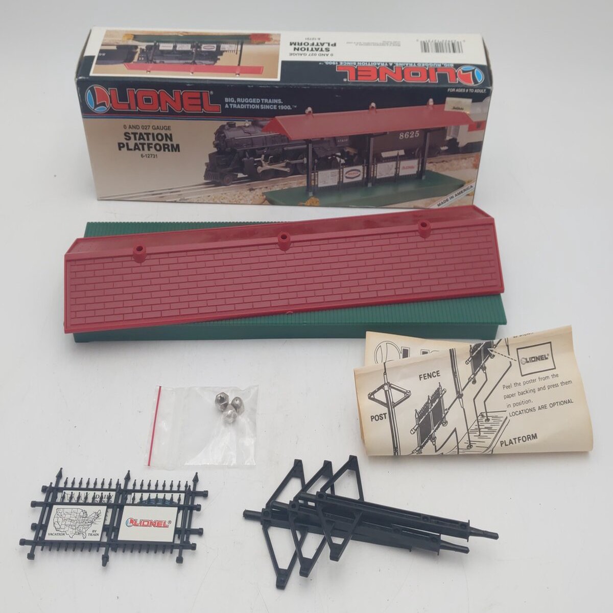 Lionel 6-12731 O Gauge Train Station Platform Model Building Kit LN/Box