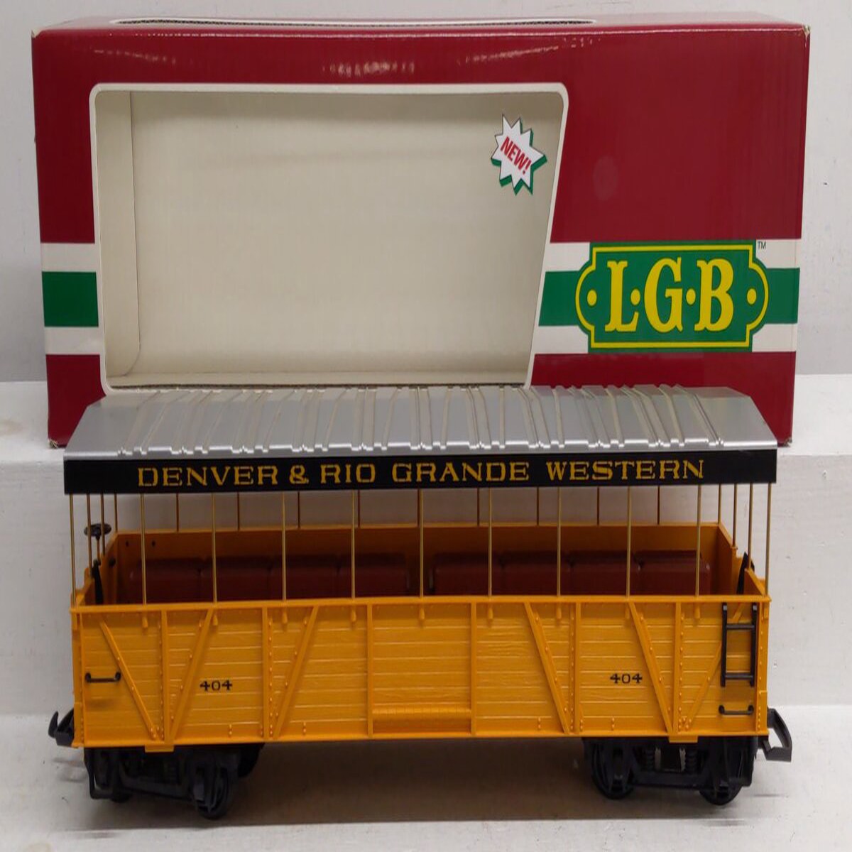 LGB 30260 G Scale Denver & Rio Grande Western Covered Passenger Car #404 EX/Box
