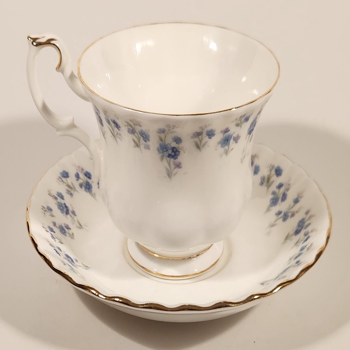 Vintage 1965 Royal Albert Bone China England Memory Lane Blue Flowers Tea Cup & Saucer Set