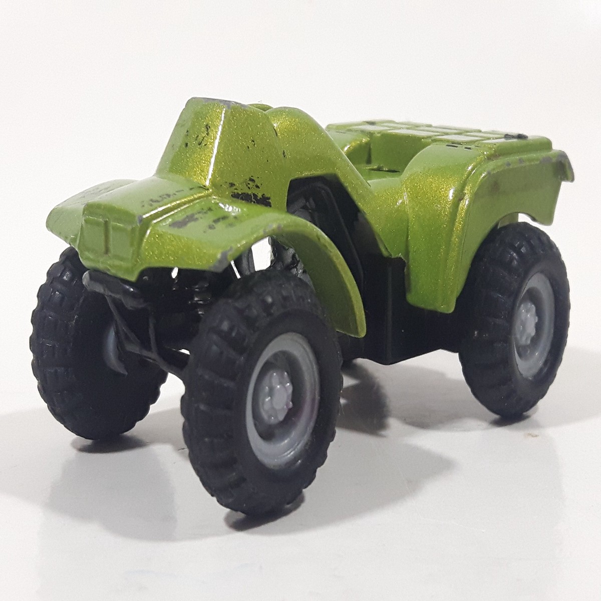 Maisto 383 Quad ATV 4 Wheeler All Terrain Vehicle 4x4 Lime Green Pullback Die Cast Motorized Friction Toy Car Vehicle Missing Parts