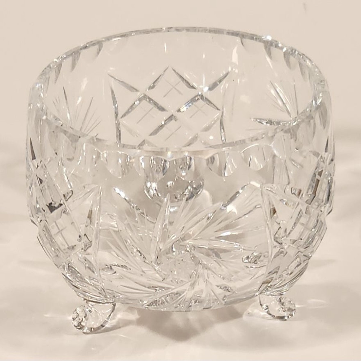 Vintage American Brilliant Pinwheel Crystal Tri-Footed 4" Glass Candy Dish Bowl