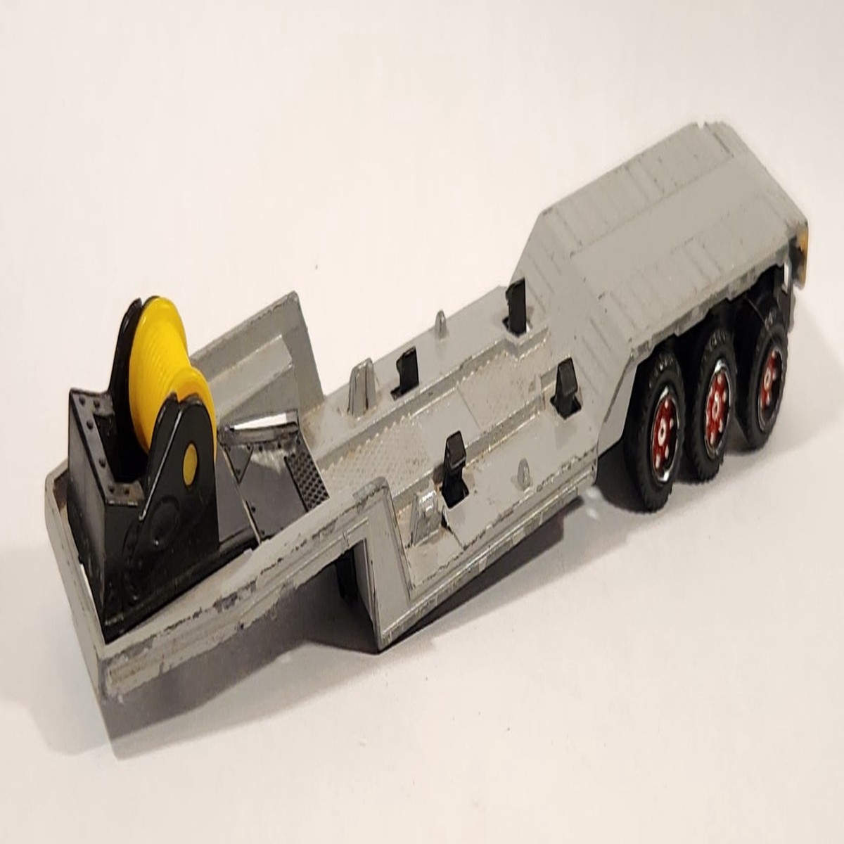 Majorette Flat Bed Semi Trailer Grey 1/87 Scale Die Cast Toy Car Vehicle