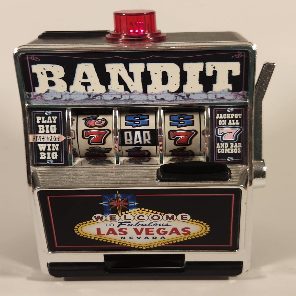 2004 Radica Games Welcome To Fabulous Las Vegas Nevada Bandit 7 3/4" Tall Plastic Mechanical Slot Machine Coin Bank