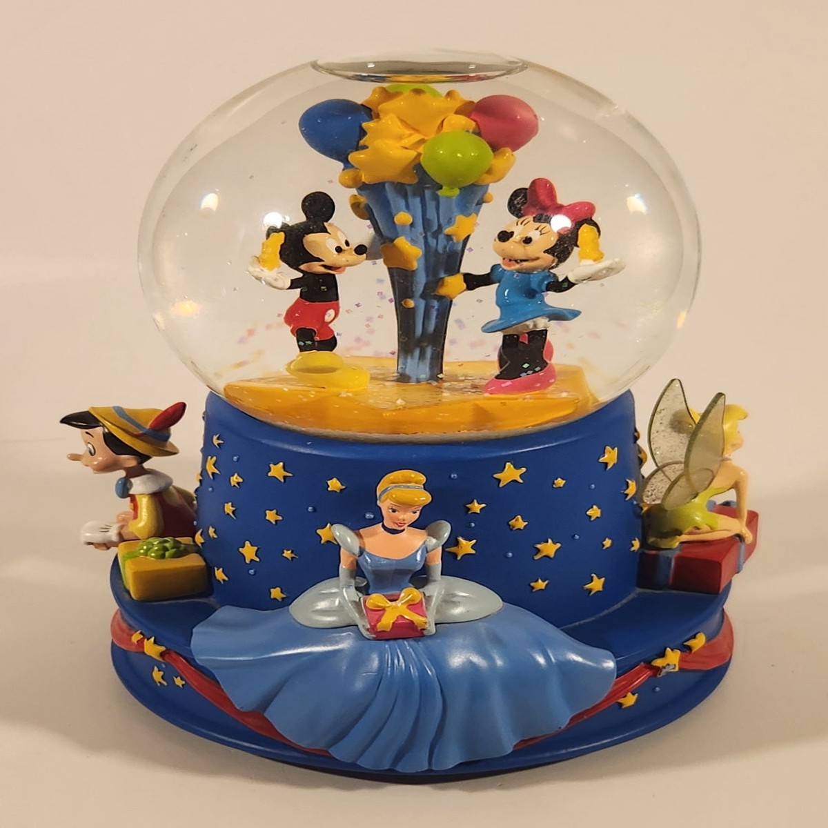 2001 Hallmark Disney Walt's 100th Birthday Mickey Minnie Pinocchio Cinderella Tinkerbell 6 3/4" Tall Musical Resin Snow Globe in Box