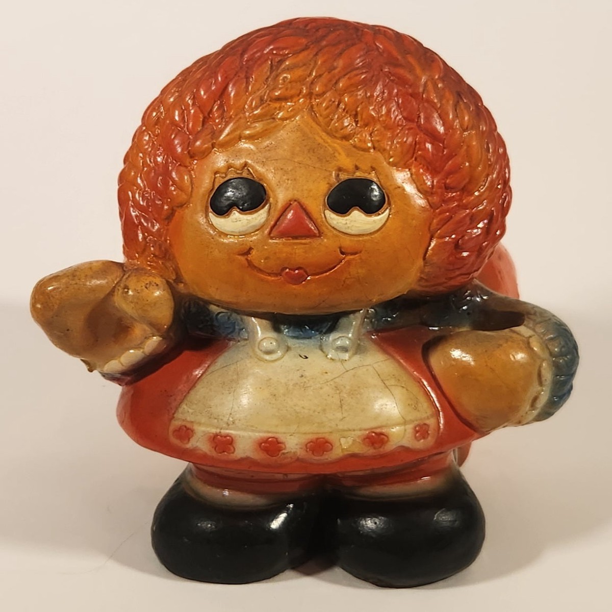Vintage 1977 Mylo Creations Raggedy Ann 5 3/4" Hand Painted Chalkware Figurine Holder