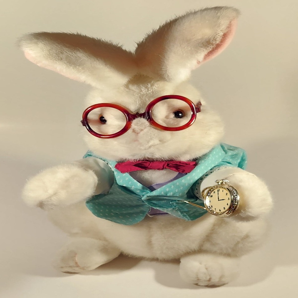 1991 Target Stores Commonwealth Toy & Novelty Co. Disney Alice in Wonderland White Rabbit 16" Stuffed Plush Toy