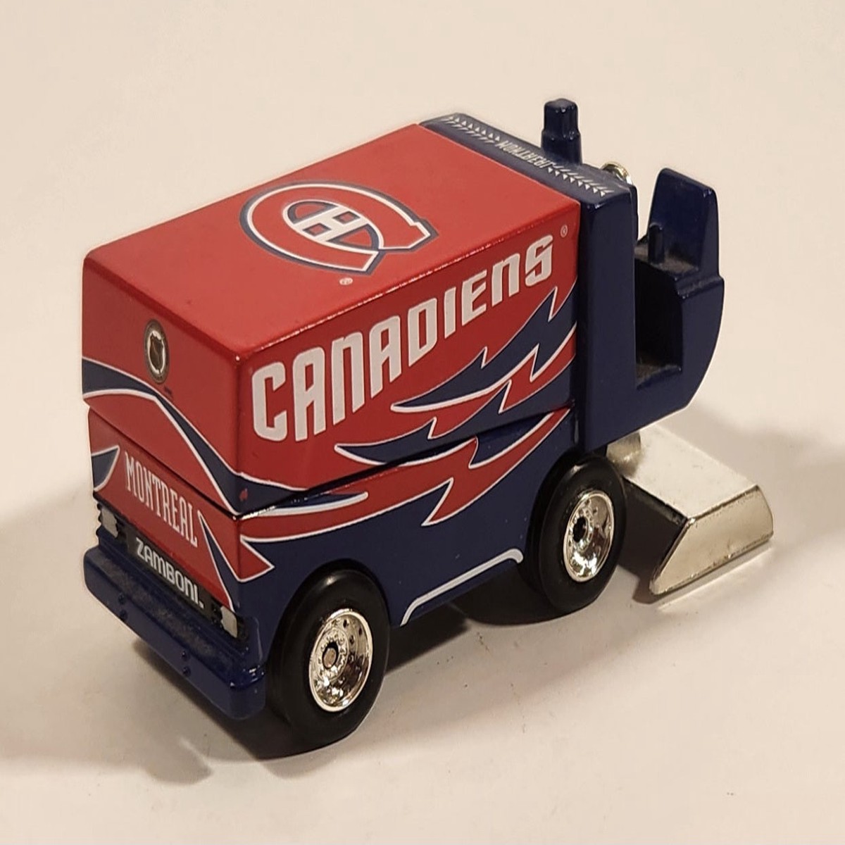 2004 Fleer White Rose Collectibles NHL Montreal Canadiens Zamboni Red Blue 1:50 Scale Die Cast Toy Car Vehicle