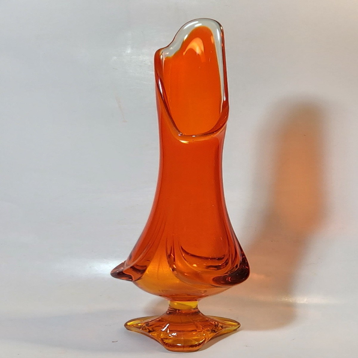 Vintage Viking Mid Century Modern Orange Red Fire 17" Tall Swung Art Glass Bud Vase